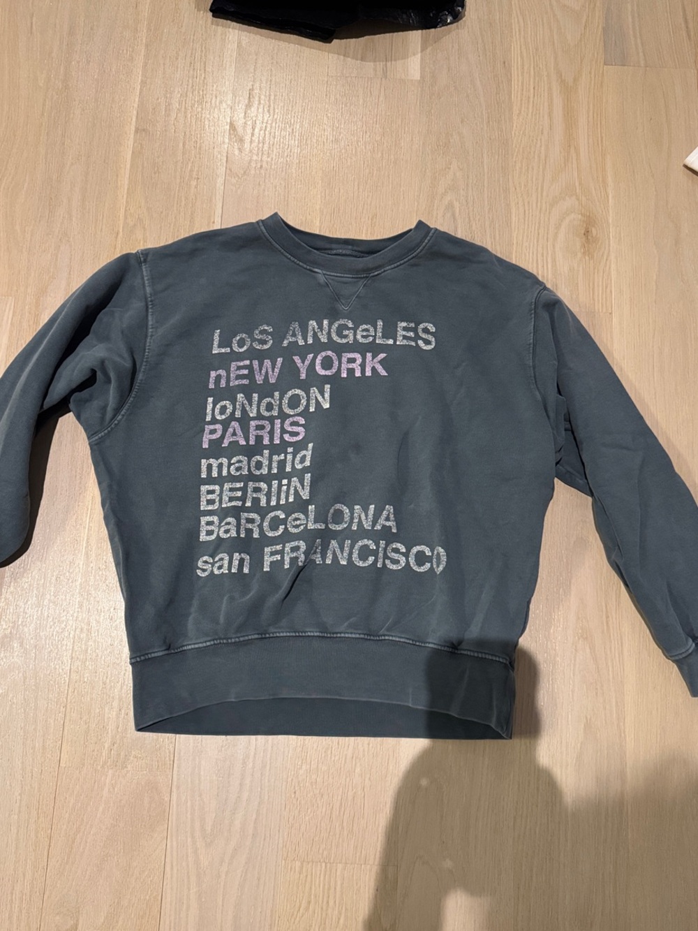 Anine Bing Slate Gray City-List Crewneck Sweatshirt with Pink Accent